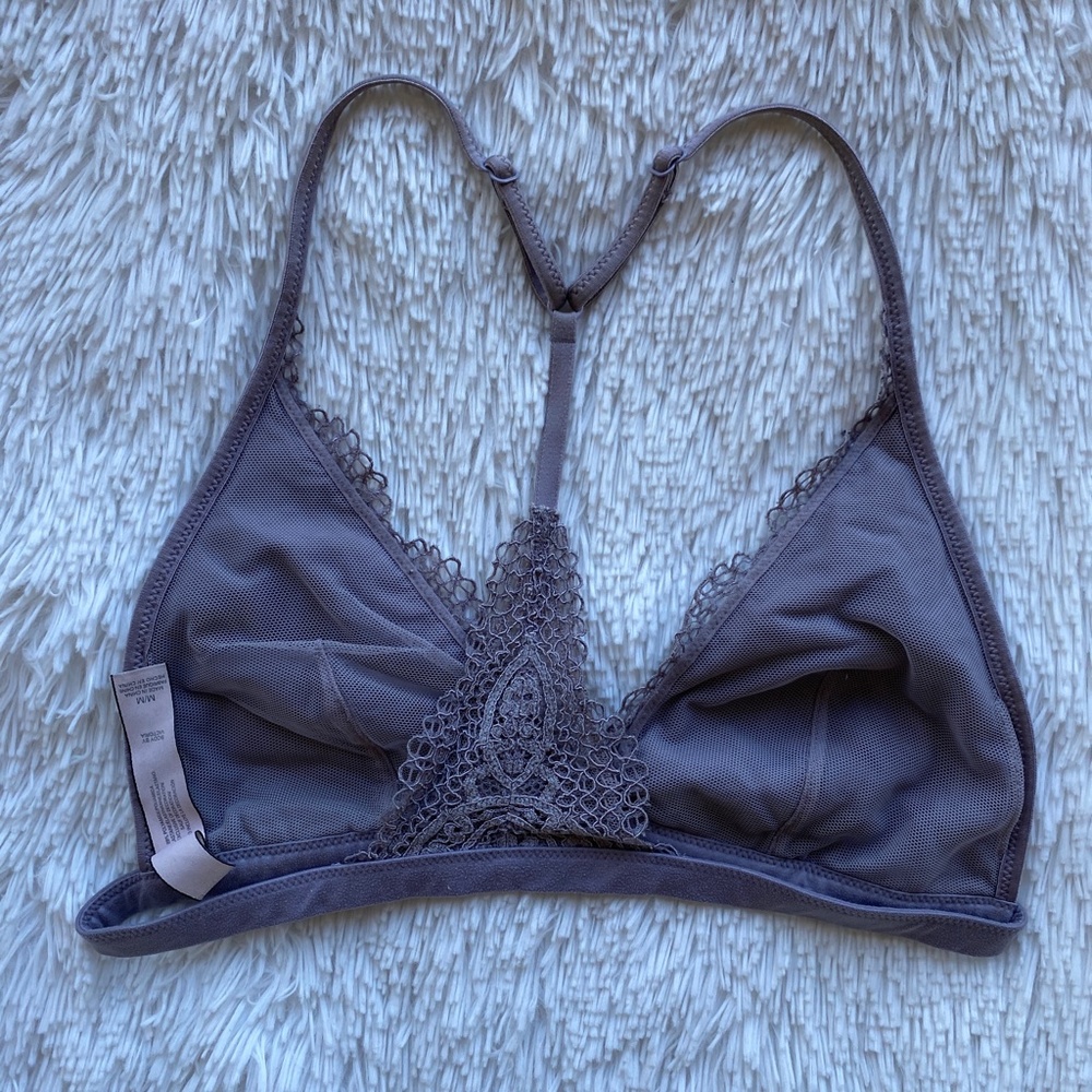 VICTORIA'S SECRET Purple Lace Triangle Bra Bralette Medium M - Picture 2 of 6